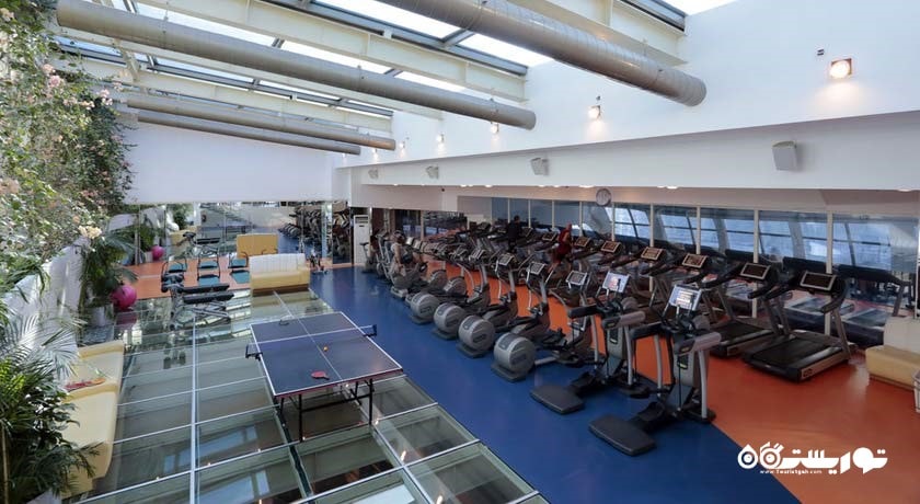 تردمیل های سالن ورزشی هتل